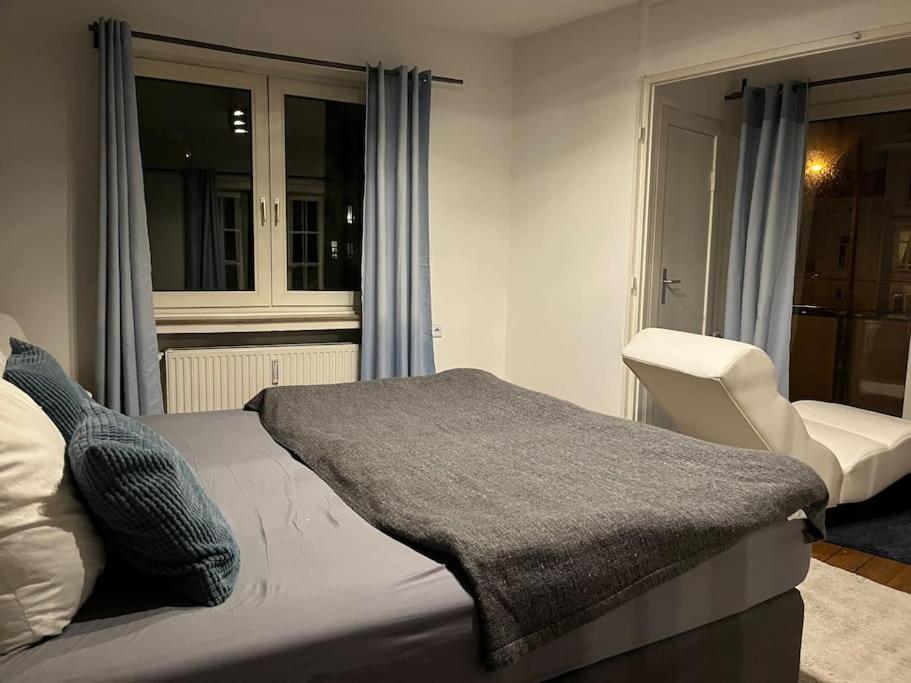 Geraeumige, Helle 3 Zimmer Fewo بريمين المظهر الخارجي الصورة